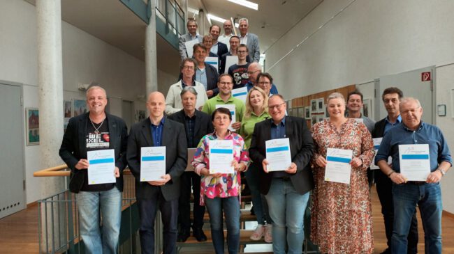 “Seniorenfreundlicher Service“ in Malsch ~ 32 IG-Malsch Mitglieder nahmen erfolgreich an der Zertifizierung teil